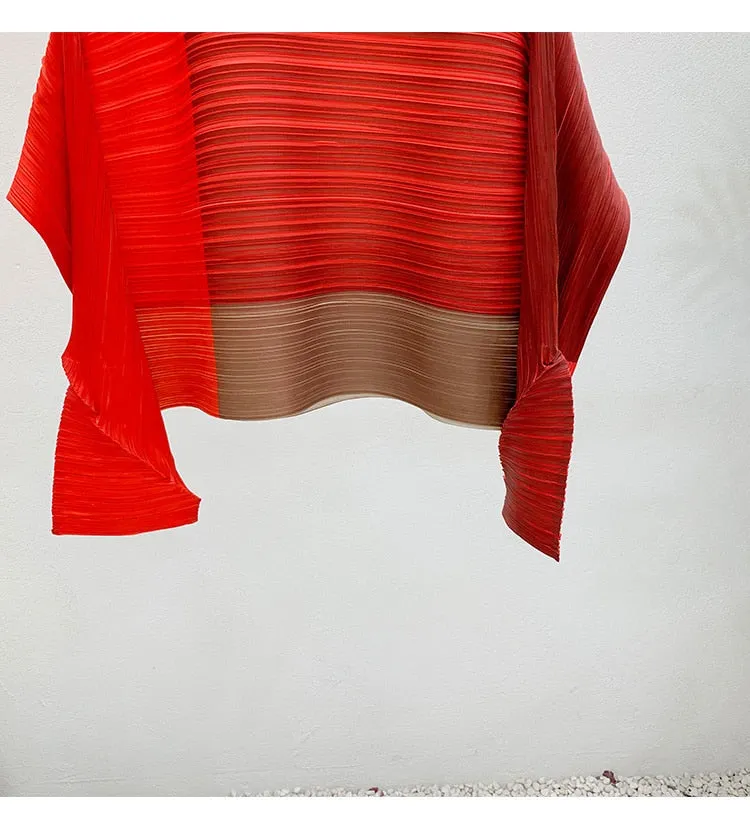 Miyake Pleated Color Block Round Neck Crop Top