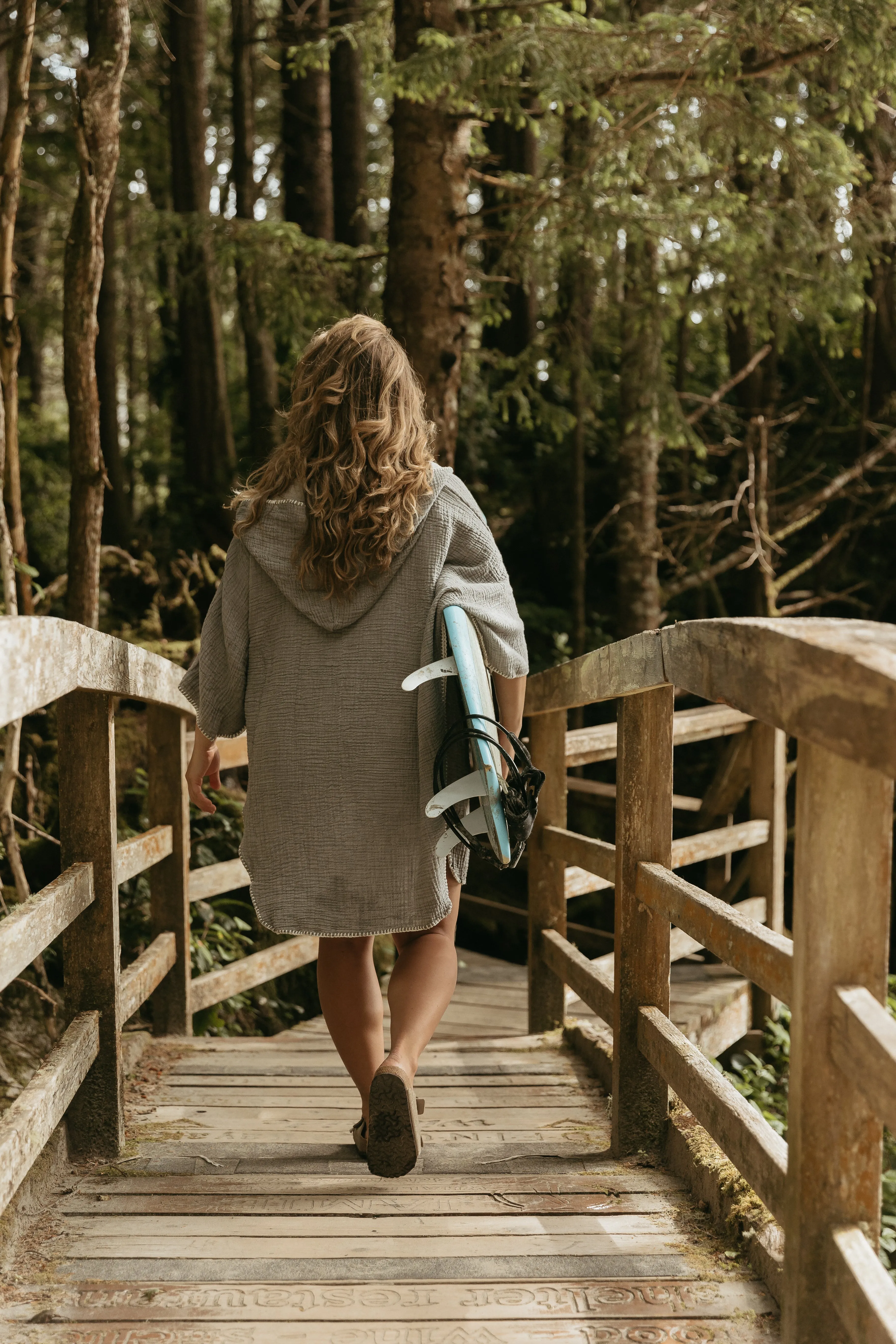 THE COCOON | Women's Muslin Surf Poncho